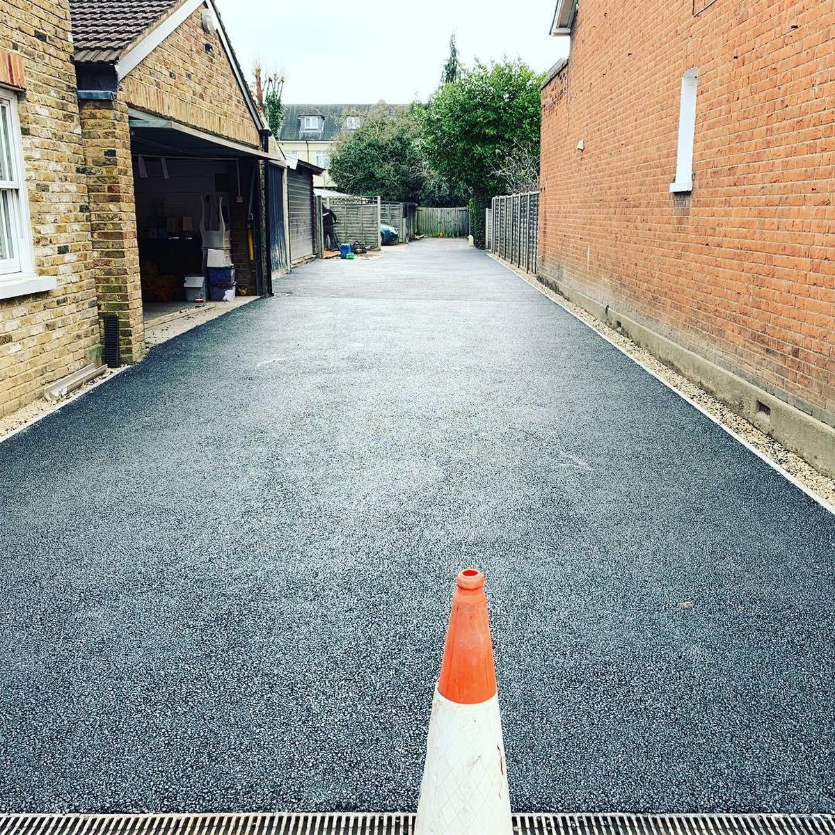 Driveways by London Tar in Surrey & London